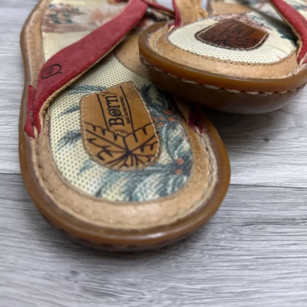 BORN Womens Thong Leather Sandals 9M Rio Red Tropical Vacation